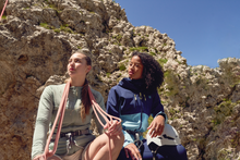 Load image into Gallery viewer, Dare 2B Women's Emerging III UPF50 Midlayer Full Zip Fleece (Glacier Green)
