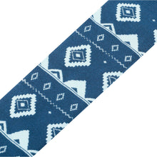 Load image into Gallery viewer, Dare 2B Women&#39;s Printed II Ski Socks (Navy Fairisle Print)
