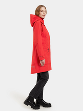 Load image into Gallery viewer, Didriksons Women&#39;s Ilma 8 Waterproof Rain Coat (Pomme Red)
