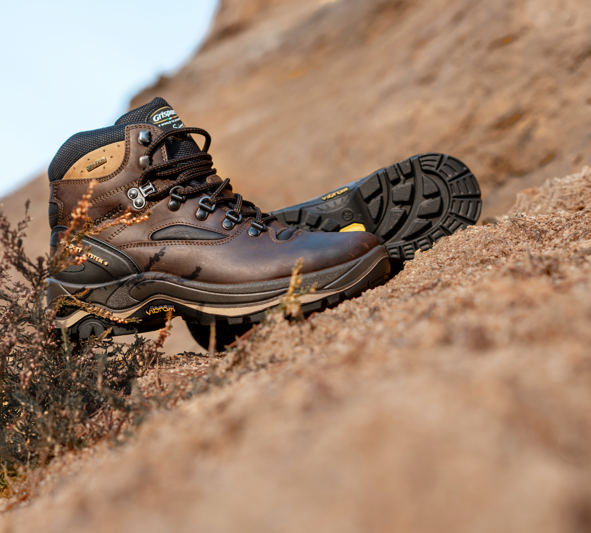Grisport Men's Quatro Waterproof Hillwalking Boots (Brown)