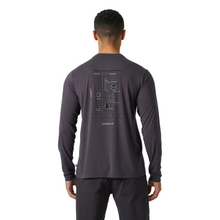 Load image into Gallery viewer, Helly Hansen Men&#39;s Skog Graphic UPF40 Long Sleeve Tee (Smoked Purple)
