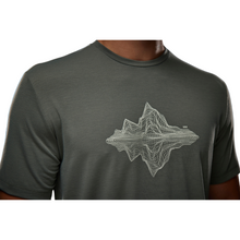 Load image into Gallery viewer, Helly Hansen Men&#39;s Skog Recycled Graphic Short Sleeve T-Shirt (Grey Cactus)
