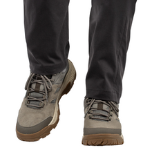 Load image into Gallery viewer, Helly Hansen Men&#39;s Switchback Low 3 HT Waterproof Trail Shoes (Fallen Rock/Bungee Cord)
