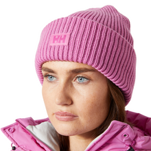 Load image into Gallery viewer, Helly Hansen Unisex HH Rib Beanie Hat (Meta Pink)
