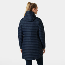 Load image into Gallery viewer, Helly Hansen Women&#39;s Sirdal Long Insulated Parka (Navy)
