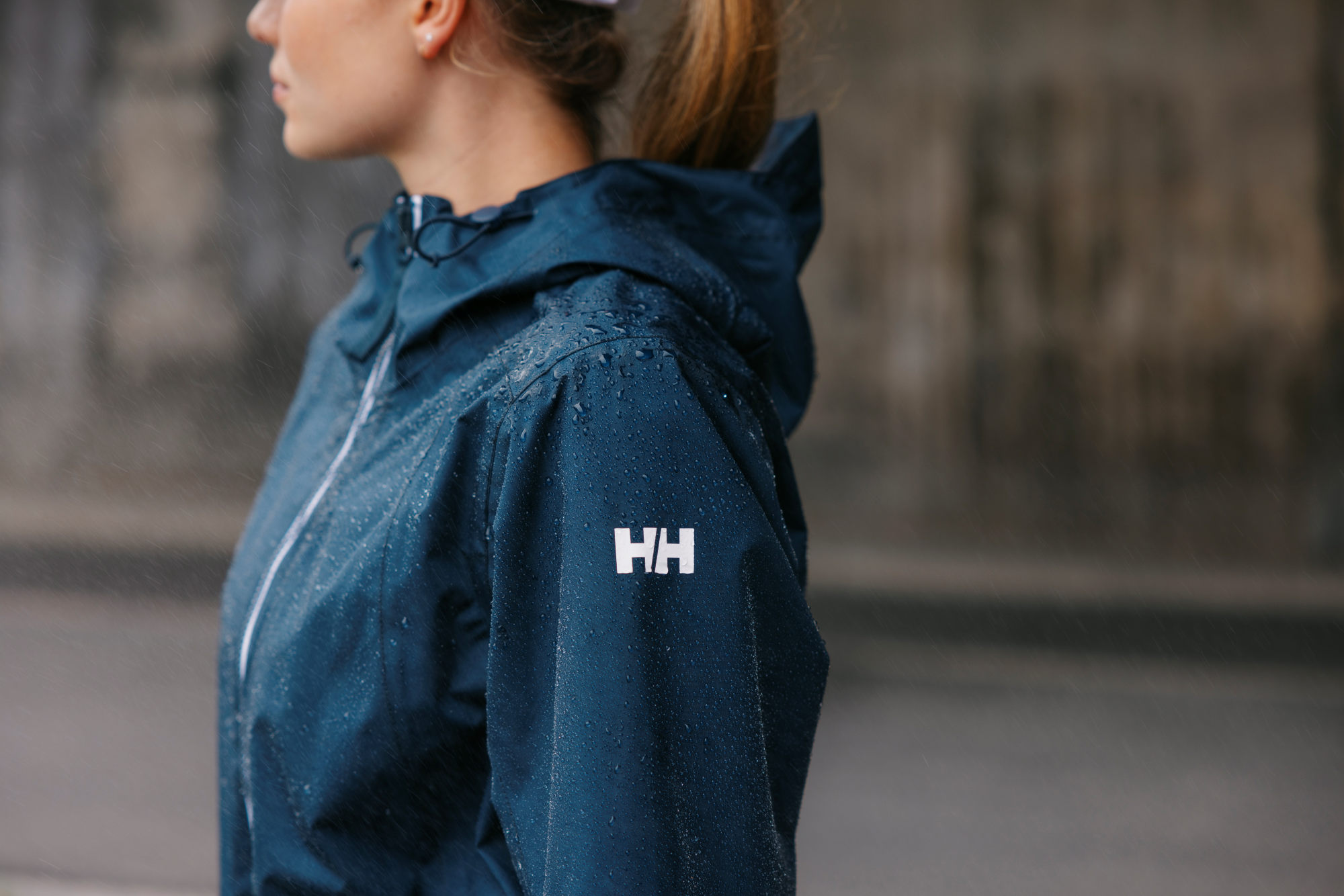 Helly Hansen Women's Westport 2L HT Waterproof Coat (Navy)