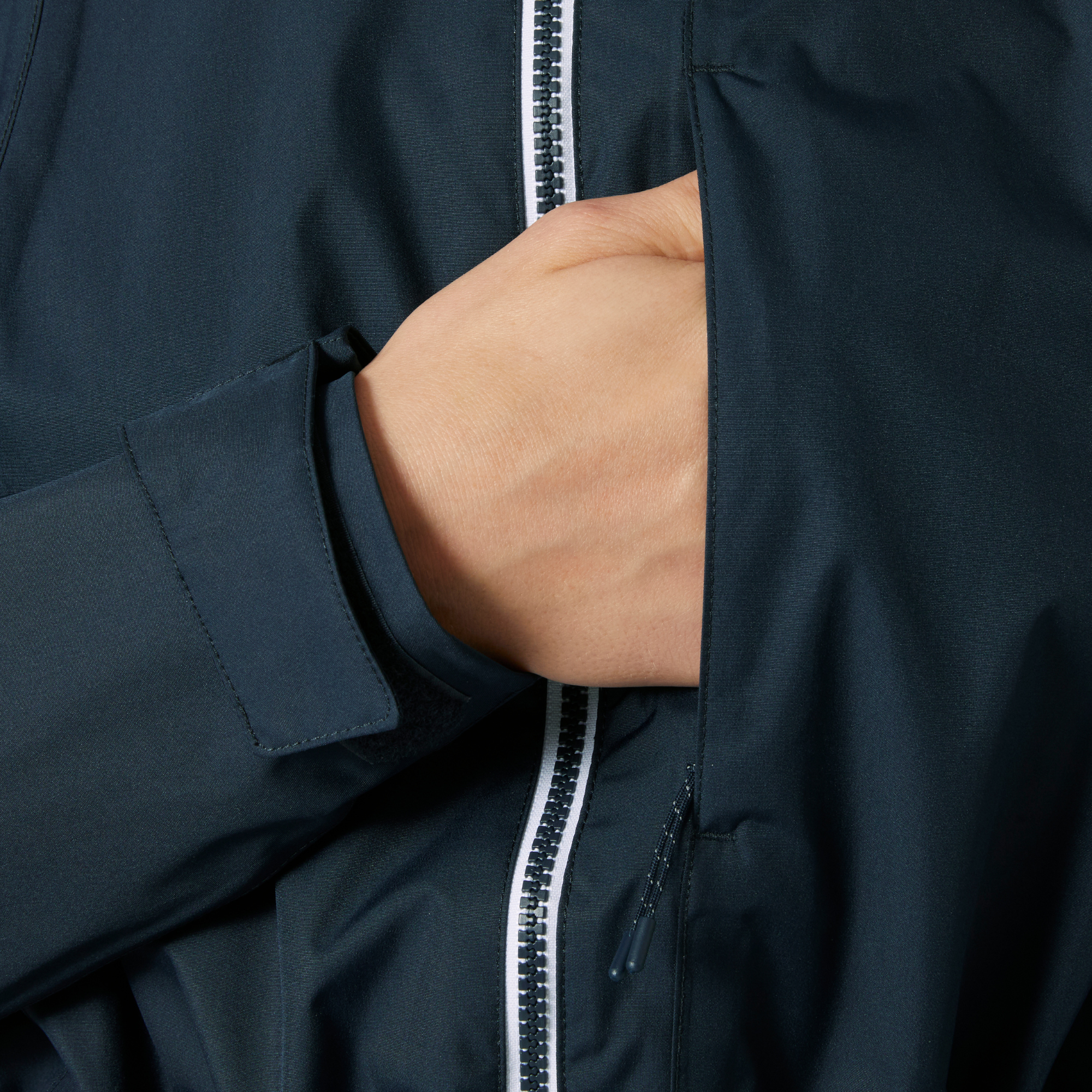 Helly Hansen Women's Westport 2L HT Waterproof Coat (Navy)
