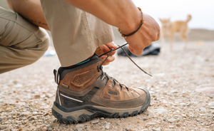 Keen Men's Targhee III Waterproof Mid Trail Boots - WIDE FIT (Chestnut/Mulch)