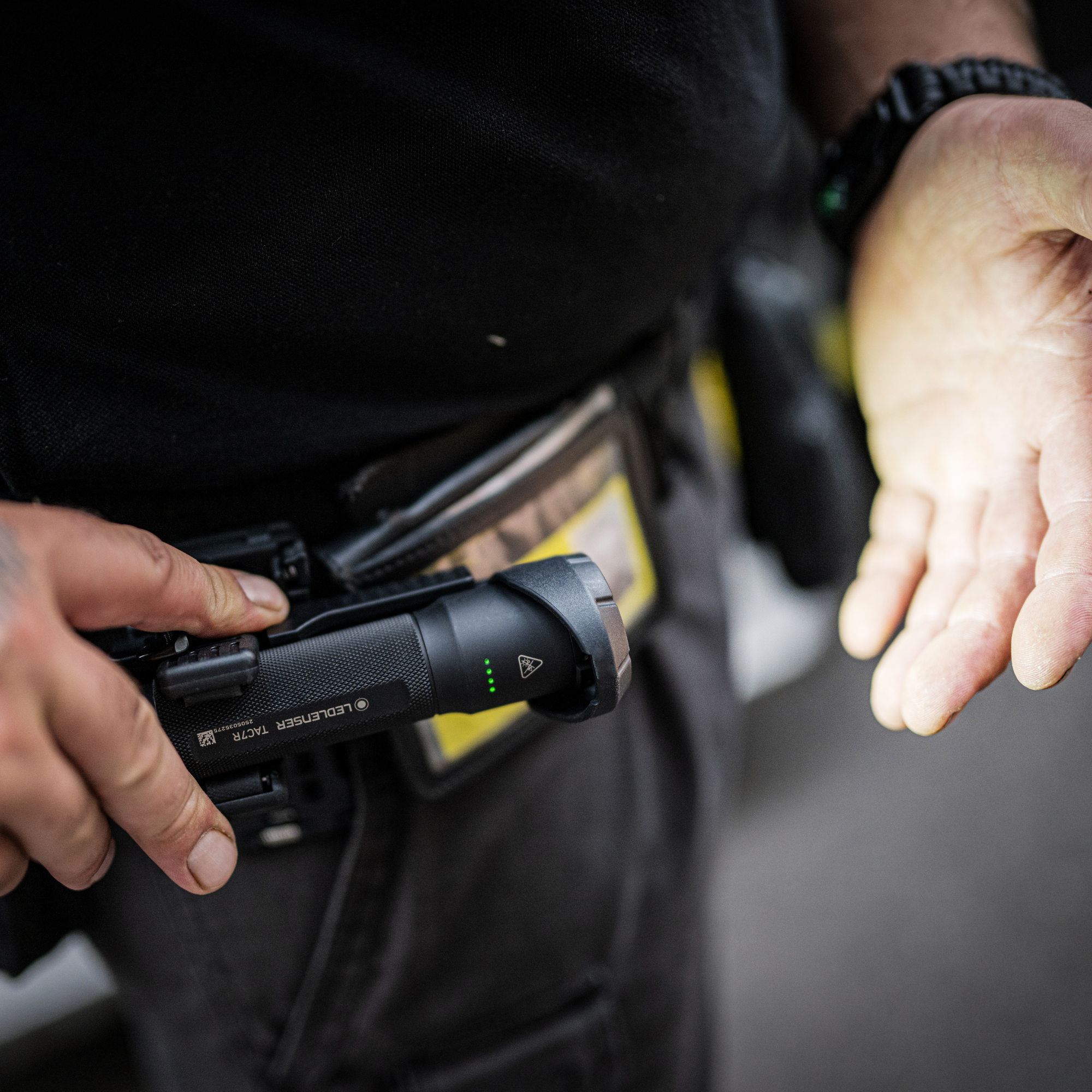 Ledlenser Tactical TAC7R Rechargeable Torch