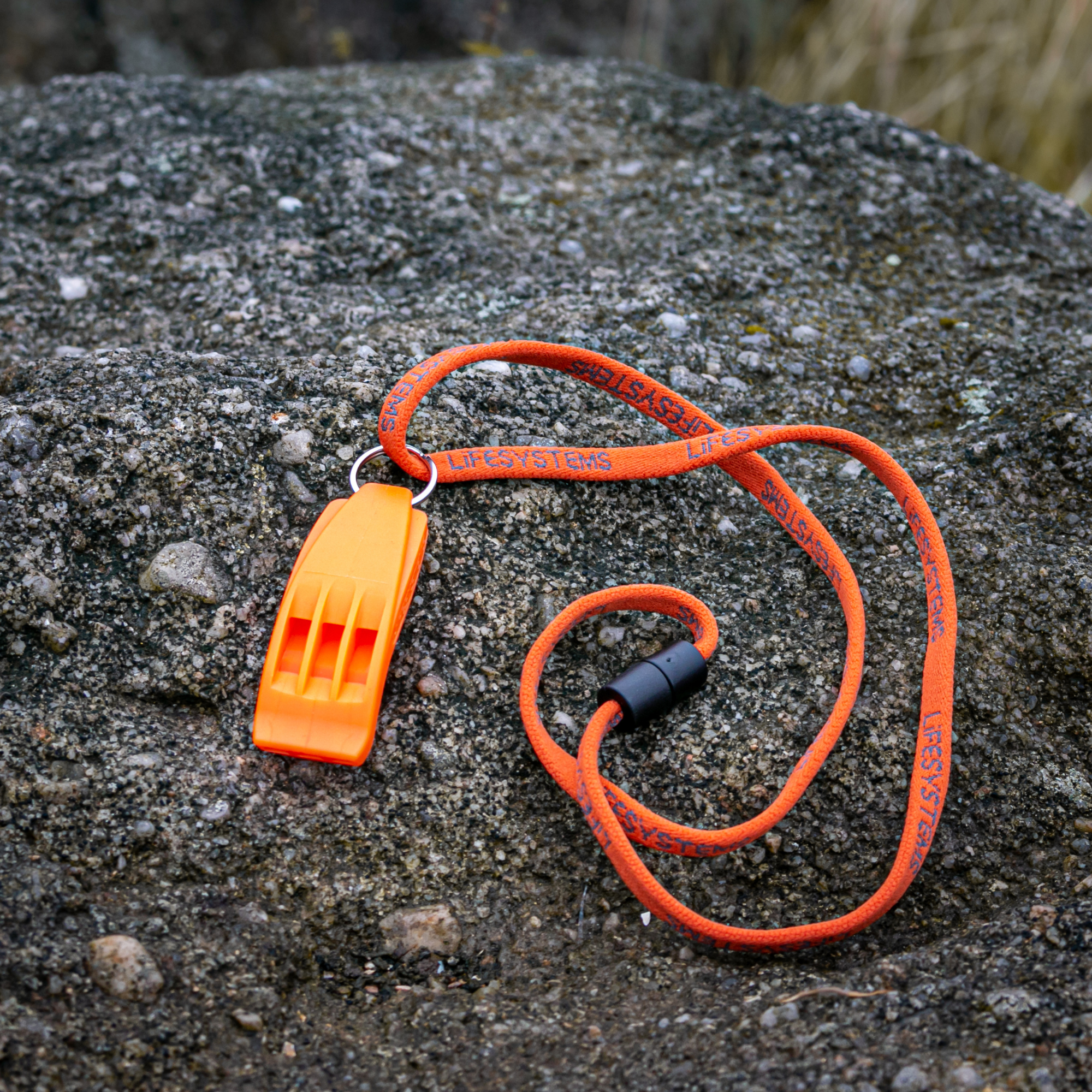 Lifesystems Hurricane Whistle