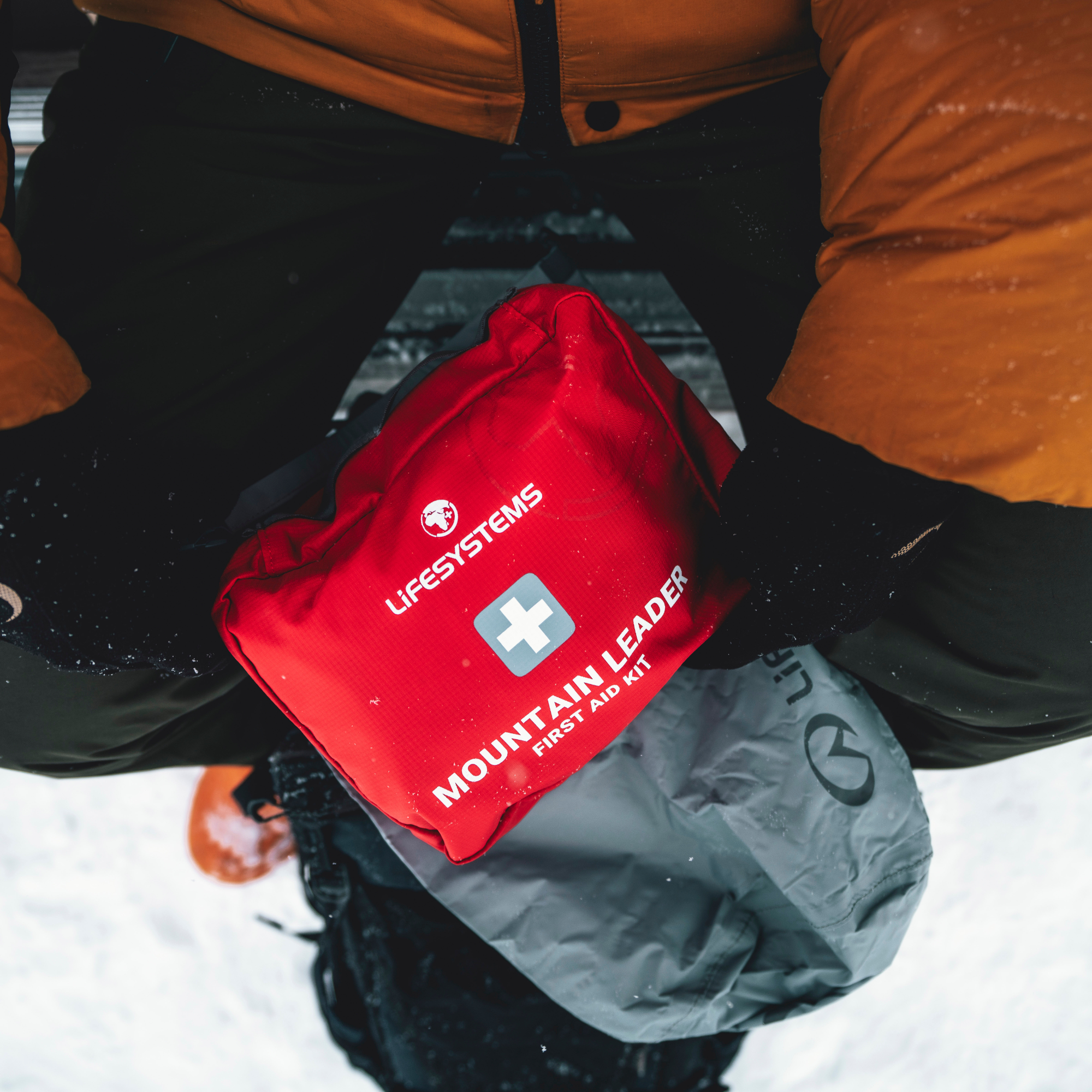 Lifesystems Mountain Leader First Aid Kit