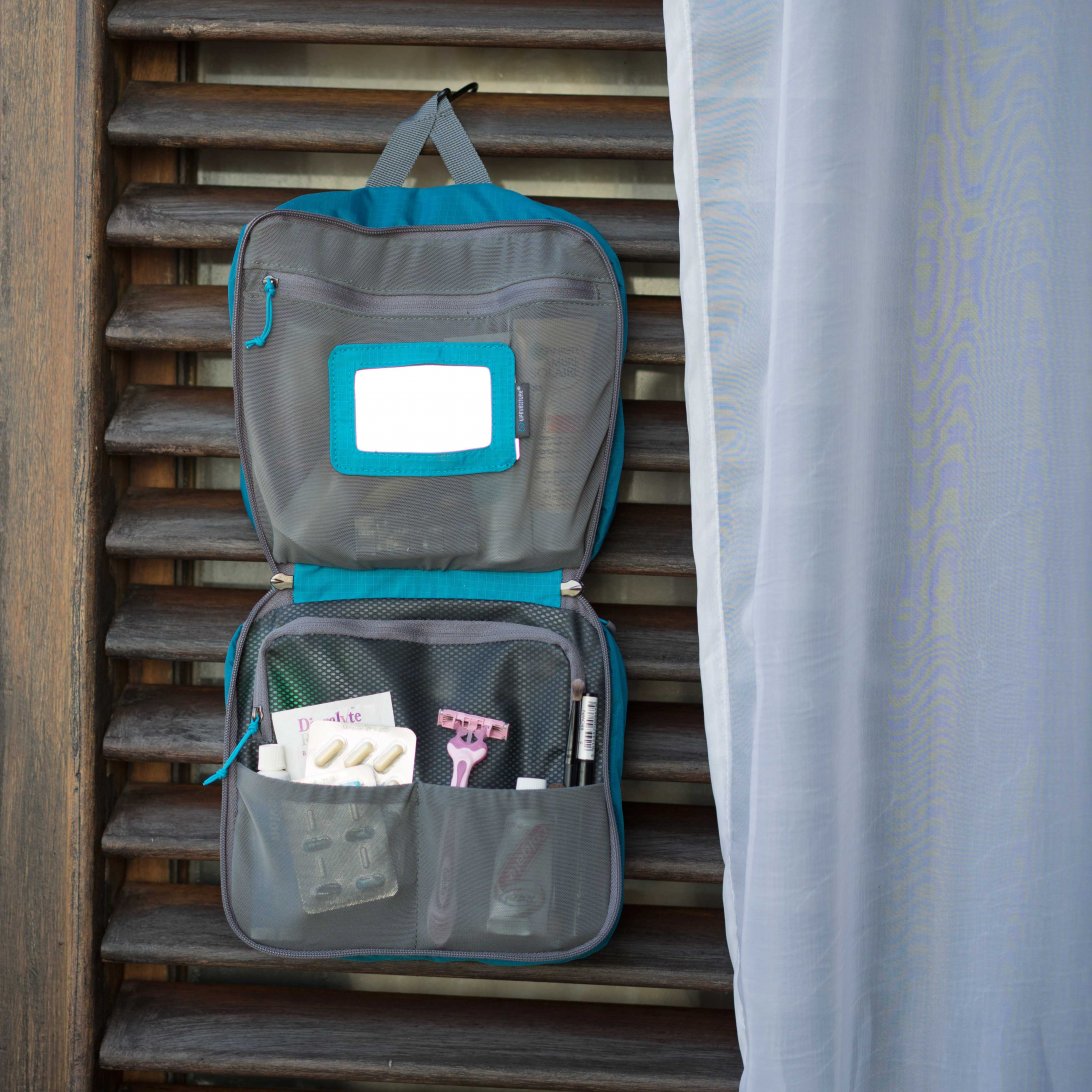 Lifeventure Travel Wash Bag (Large)