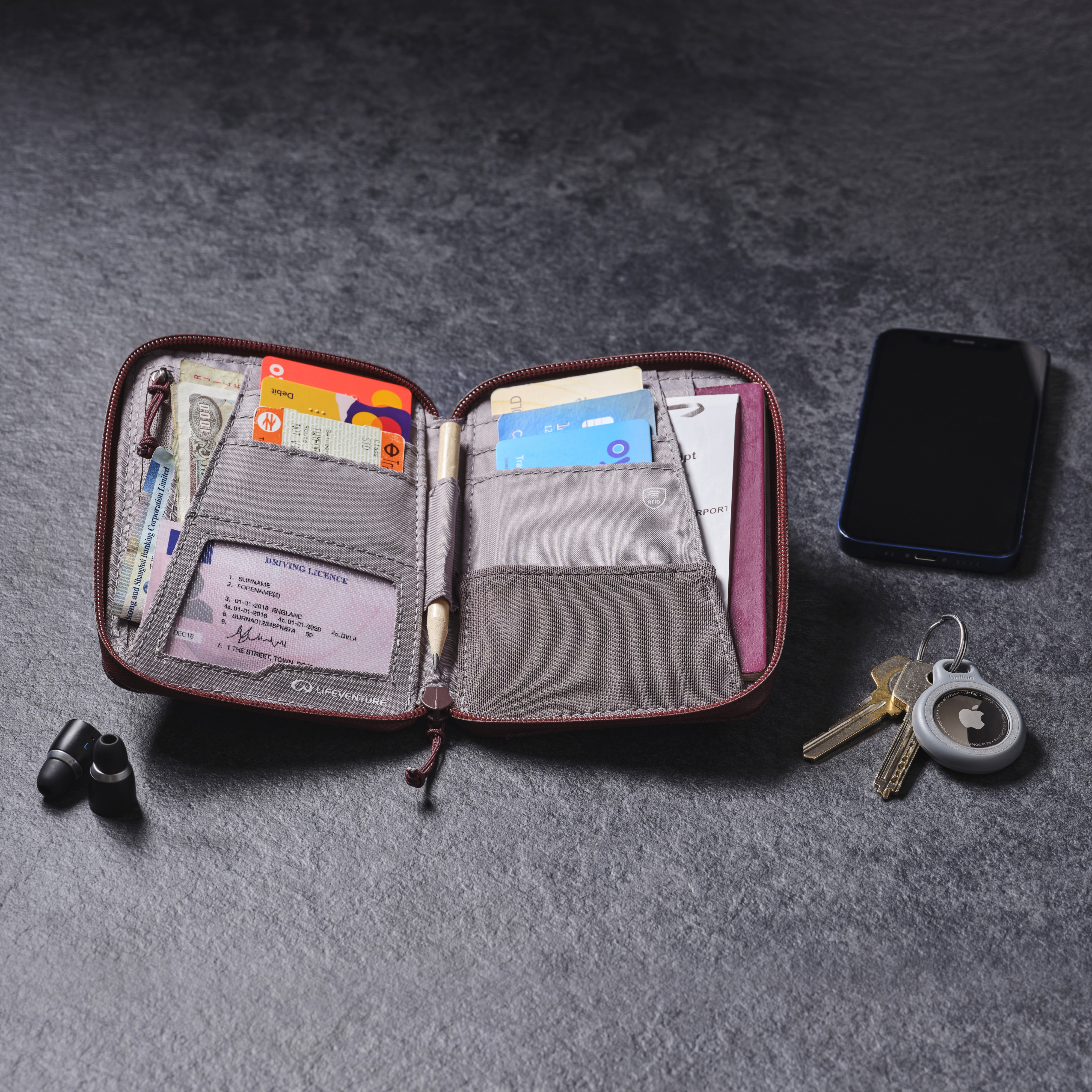 Lifeventure RFiD Recycled Mini Travel Wallet (Plum)