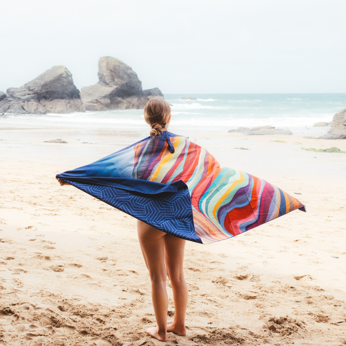 Lifeventure Recycled SoftFibre Giant Trek Towel (Rainbow Mountain)