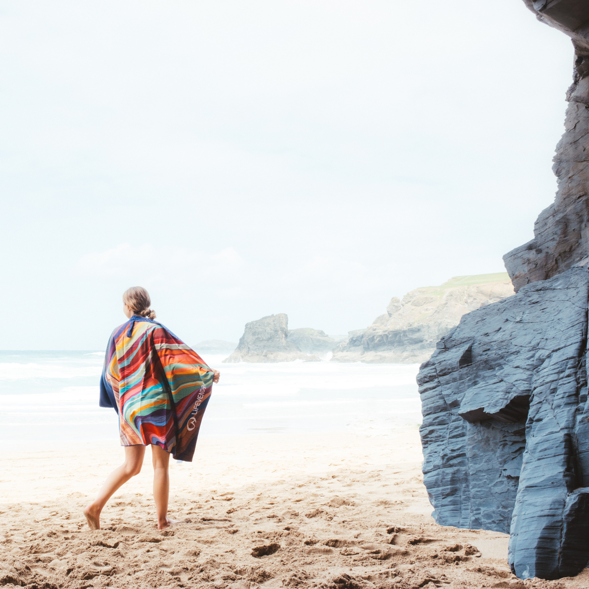 Lifeventure Recycled SoftFibre Giant Trek Towel (Rainbow Mountain)