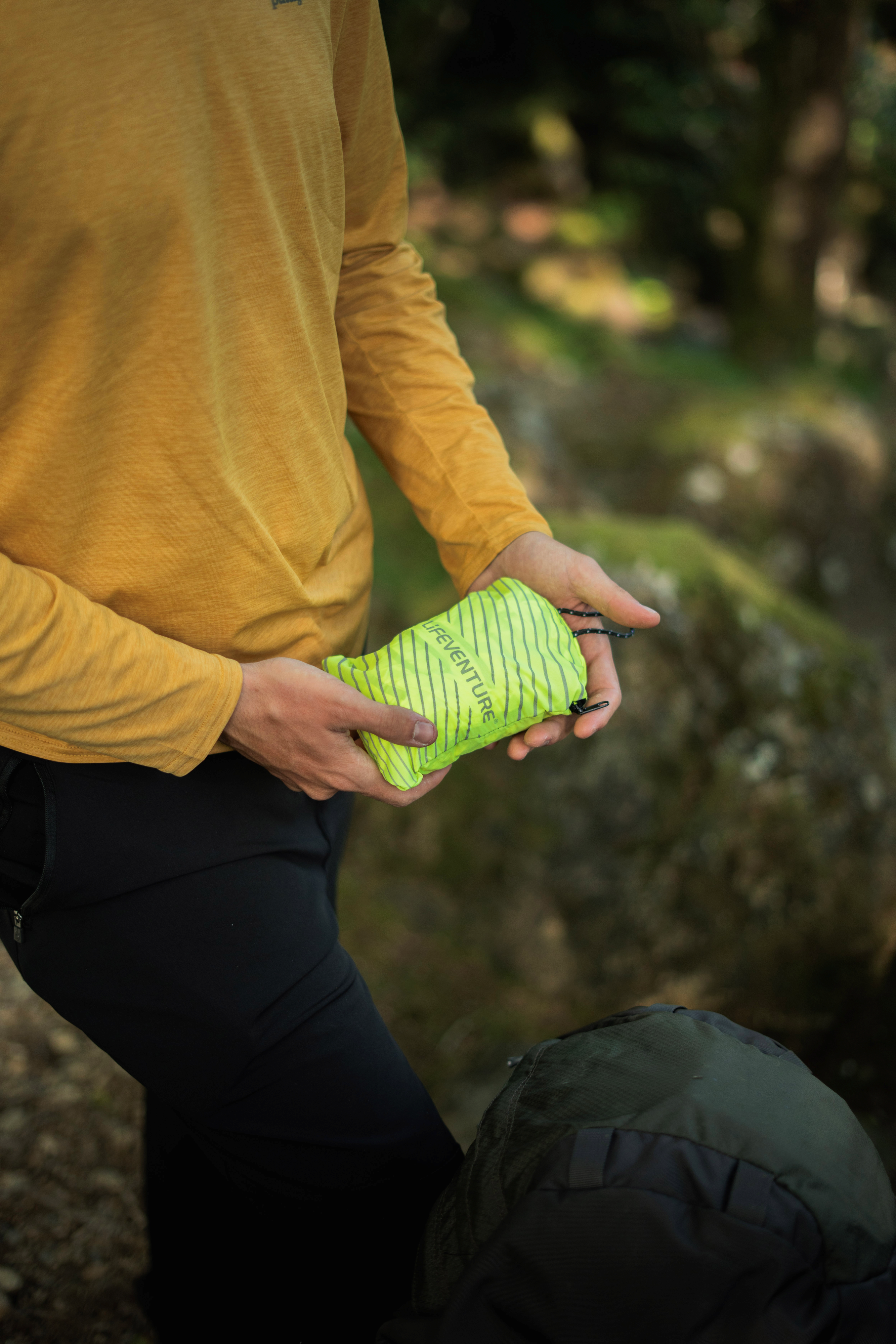 Lifeventure Rucksack Neon Yellow Raincover (65L)