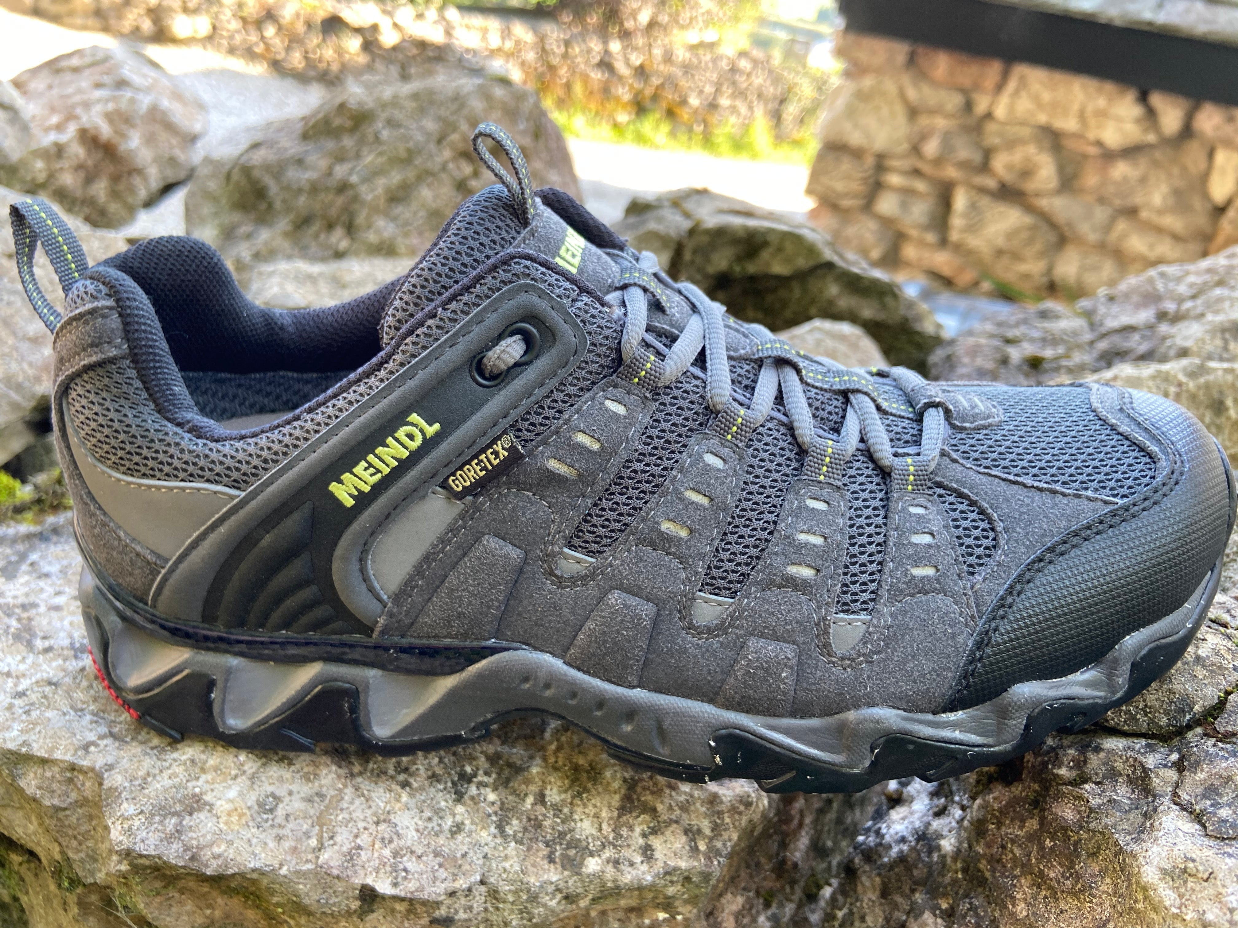 Meindl Men's Respond Gore-Tex Trail Shoes (Anthracite/Lemon)