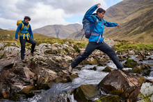 Load image into Gallery viewer, Mountain Equipment Men&#39;s Makalu 3L Gore-Tex Jacket (Atlantic/Admiral)
