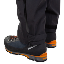 Load image into Gallery viewer, Mountain Equipment Men&#39;s Makalu Gore-Tex Trousers (Black)
