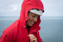 Load image into Gallery viewer, Mountain Equipment Women&#39;s Squall Hooded Softshell Jacket (Chili/Merlot)
