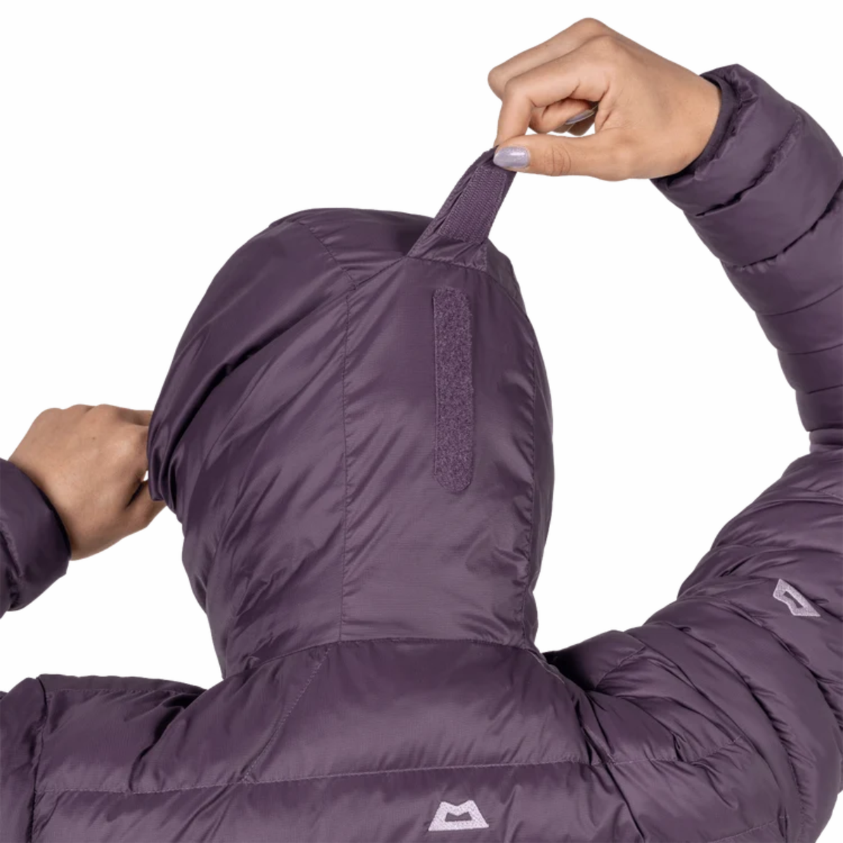 Mountain Equipment Women's Superflux Hooded Insulated Jacket Me-01399 Nightshade ME-009011