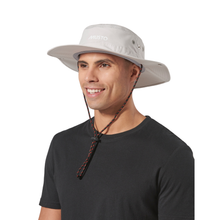 Load image into Gallery viewer, Musto Unisex Evolution Fast Dry UPF40 Brimmed Hat (Platinum)
