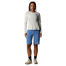 Load image into Gallery viewer, The North Face Women&#39;s Shadow UPF40 Long Sleeve Tech Tee (White Dune)
