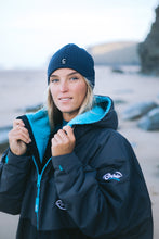 Load image into Gallery viewer, Robie Unisex Dry Series Recycled Long Sleeve Changing Robe (Black/Charcoal/Blue Atoll)
