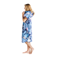 Load image into Gallery viewer, Robie Original - Adult Unisex Changing Robe (Tropical)
