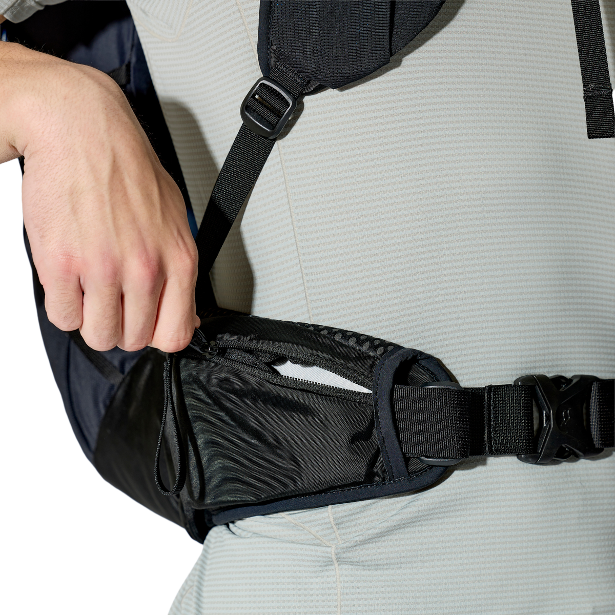 Rab Airox 30L Hiking Daysack Maya Blue Black MBB QAQ-14