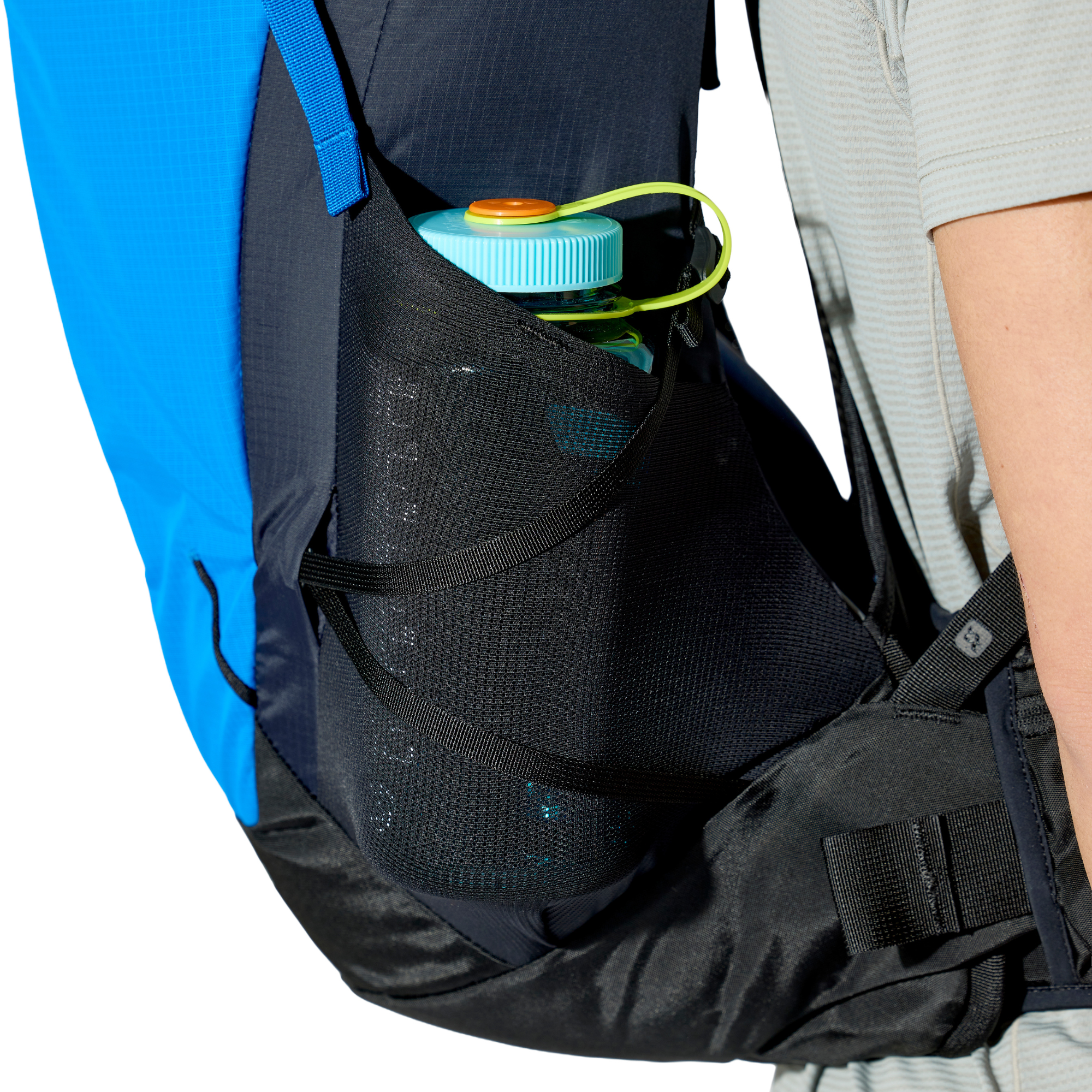Rab Airox 30L Hiking Daysack Maya Blue Black MBB QAQ-14
