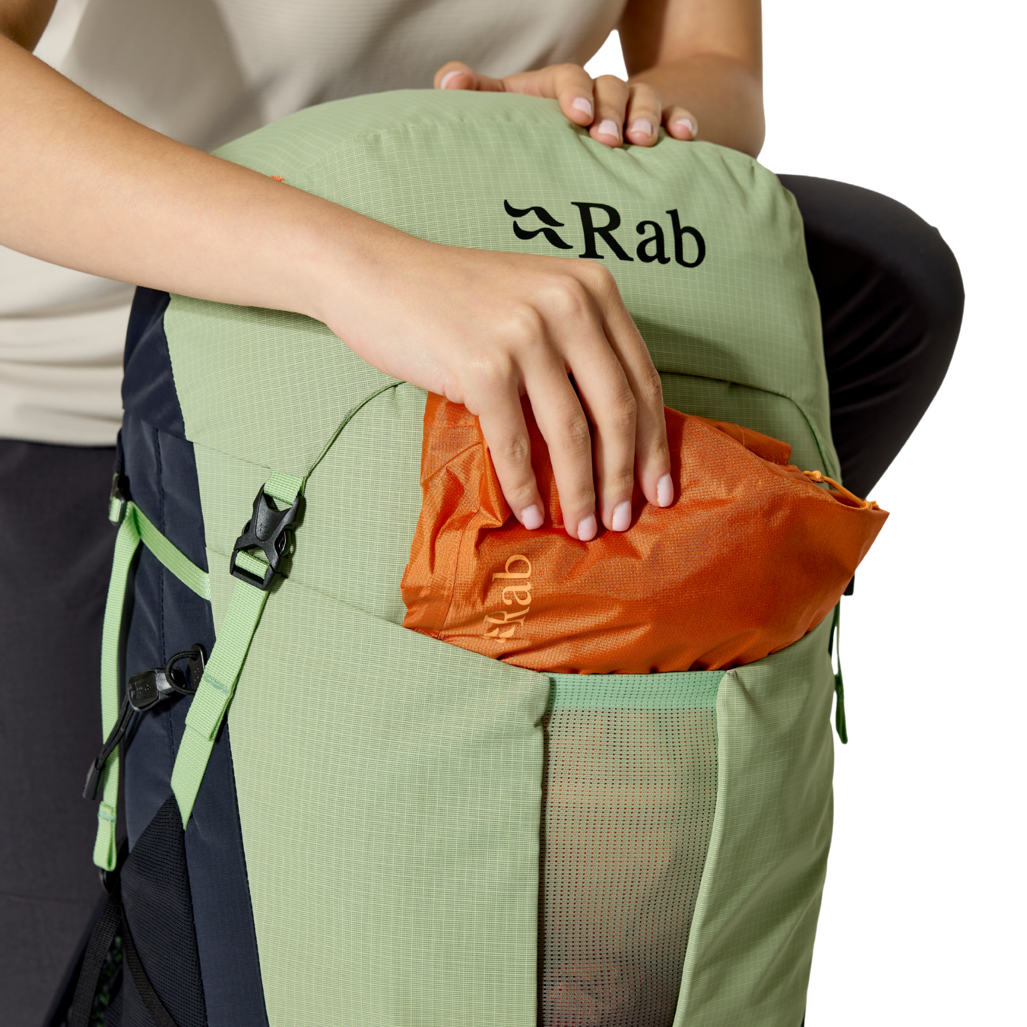 Rab Airox ND28 Narrow Dimension 28L Hiking Daysack Fig Green Black FGB QAQ-13