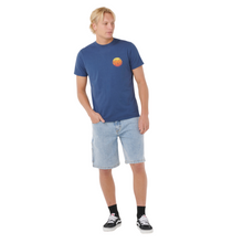 Load image into Gallery viewer, Rip Curl Men&#39;s Wettie Passage Icon Short Sleeve Tee (Light Navy)
