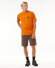 Load image into Gallery viewer, Ripcurl Men&#39;s Vaporcool Search Trek Tee (Orange Amber)
