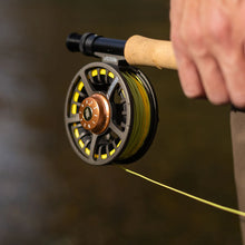 Load image into Gallery viewer, Sage Spectrum C 9/10 Fly Reel (#9/10)(Black)
