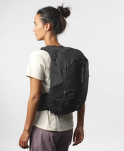 Load image into Gallery viewer, Salomon Trailblazer 20L Daysack (Black/Alloy)(One Size)
