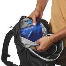 Load image into Gallery viewer, Salomon Trailblazer 30L Daysack (Black/Alloy)
