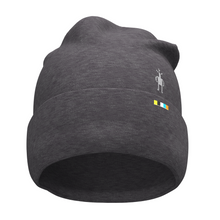 Load image into Gallery viewer, Smartwool Unisex Merino 250 Cuffed Beanie (Charcoal)

