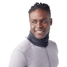 Load image into Gallery viewer, Smartwool Unisex Thermal Merino Reversible Neck Gaiter (Charcoal Heather)
