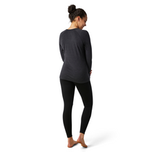 Load image into Gallery viewer, Smartwool Women&#39;s Classic Thermal Merino 250 Long Sleeve Crew Neck Base Layer Top (Charcoal Heather)

