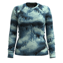 Load image into Gallery viewer, Smartwool Women&#39;s Classic Thermal Merino 250 Long Sleeve Crew Neck Base Layer Top (Twilight Foggy Pines)
