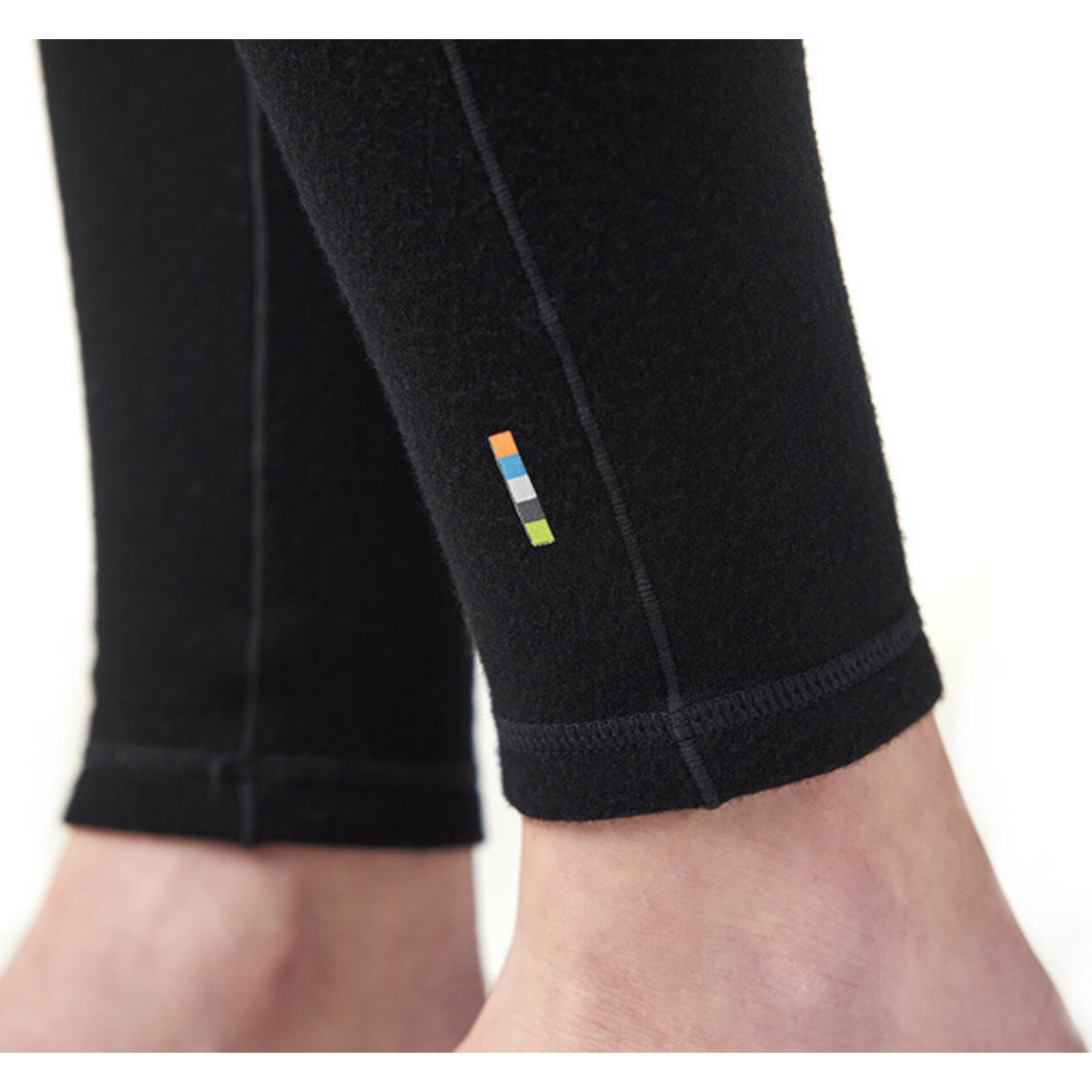 Smartwool Women's Classic Thermal Merino 250 Base Layer Bottoms (Black)