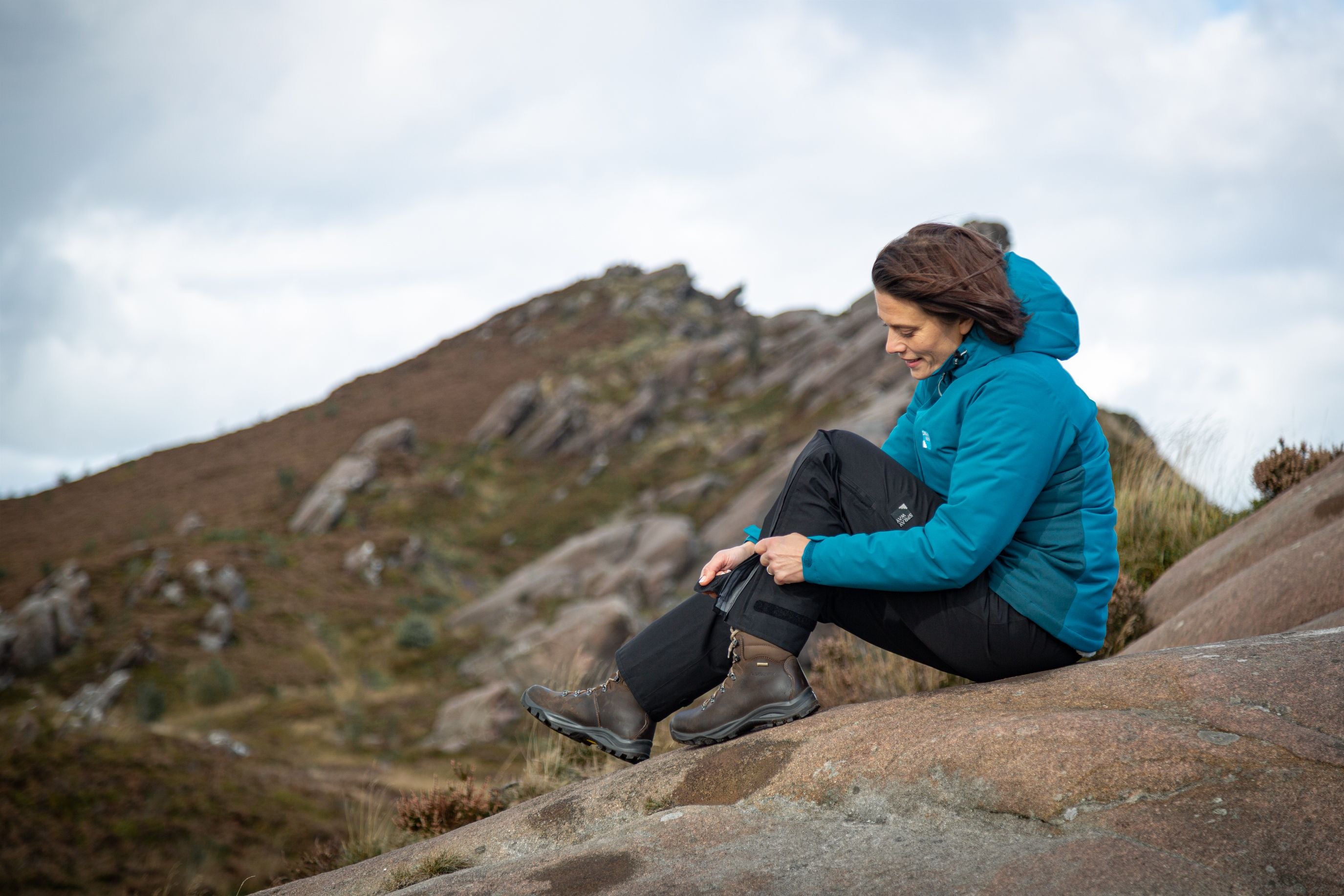 Sprayway Women's Mountain 3L Gore-Tex Over-Trousers (Black)