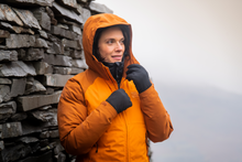 Load image into Gallery viewer, Trekmates Women&#39;s Bala DRY Waterproof Gloves (Black)
