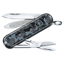 Load image into Gallery viewer, Victorinox Swiss Army Knife: Classic Collection (Navy Camo)(7 Tools)
