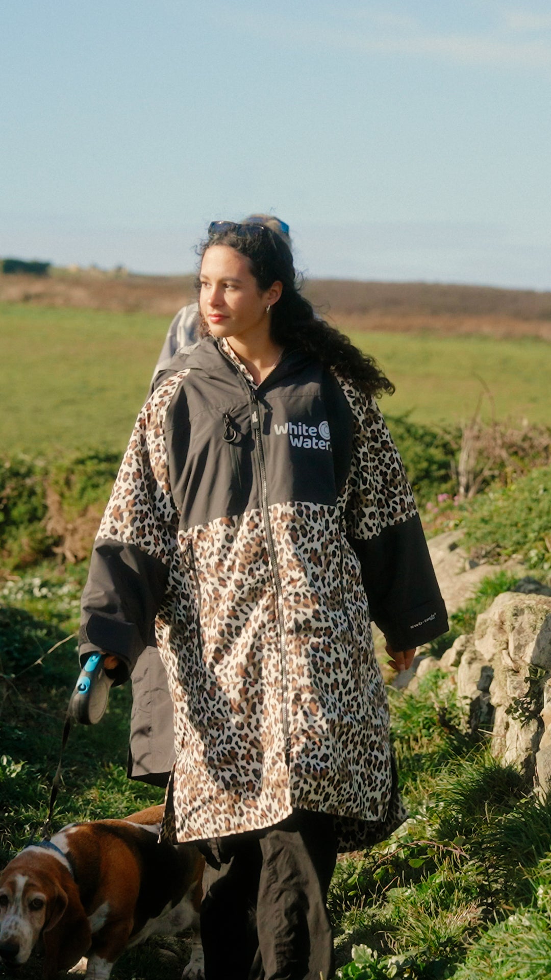 White Water Robes Unisex Hardshell Changing Robe - Adults (Leopard Print/Black Lining)