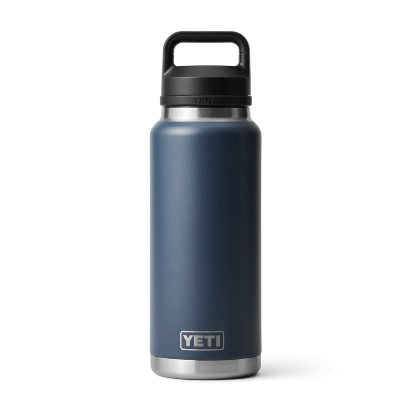 Yeti Rambler Insulated Bottle with Chug Cap (26oz/769ml)(Navy)