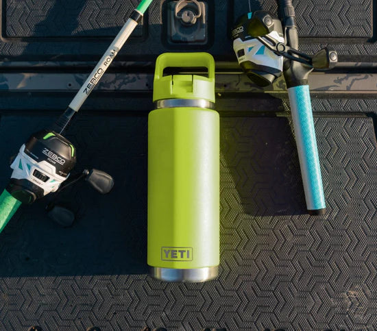 Yeti Rambler 26oz/769ml Insulated Bottle with Colour Straw Cap (Tropical Pink)