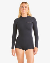 Load image into Gallery viewer, Billabong Women&#39;s 2mm Springsuit : Spring Fever (Black)
