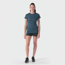 Load and play video in Gallery viewer, Smartwool Women's Merino Short Sleeve Technical Tee (Twilight Blue)
